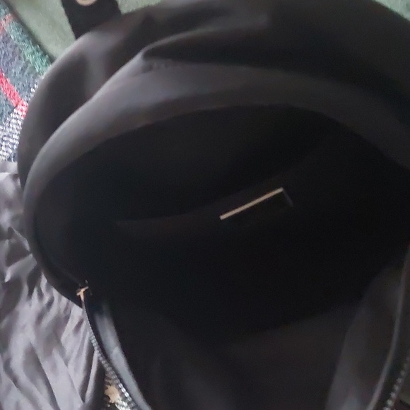 Hugo Boss mini back pack - Picture 6 of 6